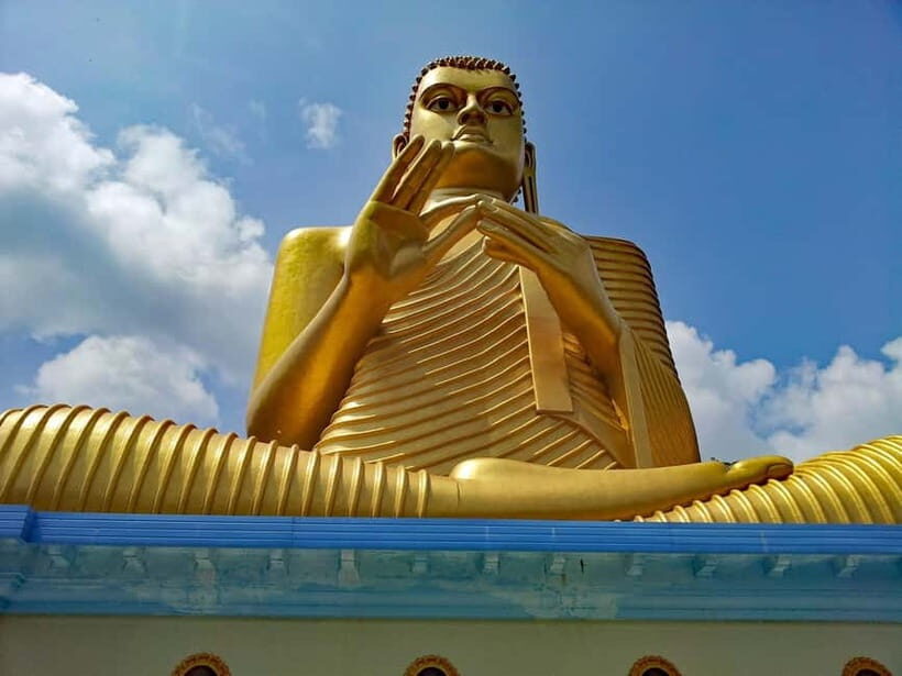 Sri Lanka Private 10-Day Round Tour Car, Guide, Hotels, Food - Tea country in Nuwara Eliya, plus the hill-country train to Ella