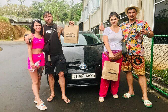 Sri Lanka Private Transportation - Communication That Saves Headaches