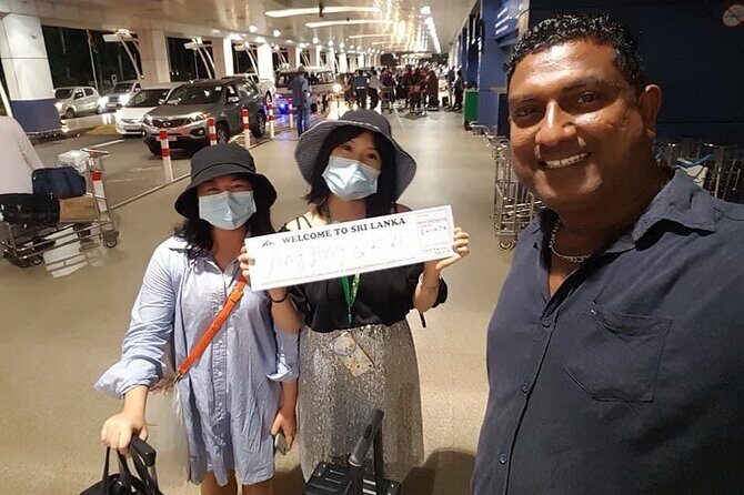 Srilanka airport to colombo transfers - Meet the driver: why timing and trust matter after a flight