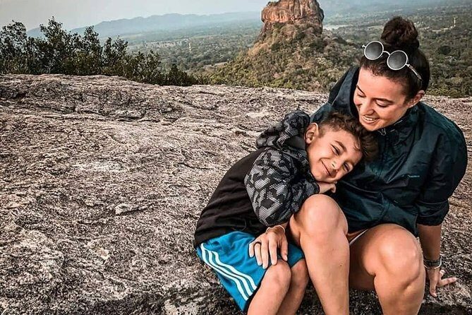 Sunrise or sunset tour pidurangala Rock and Sigiriya Rock - Pidurangala vs Sigiriya: The View Value Question
