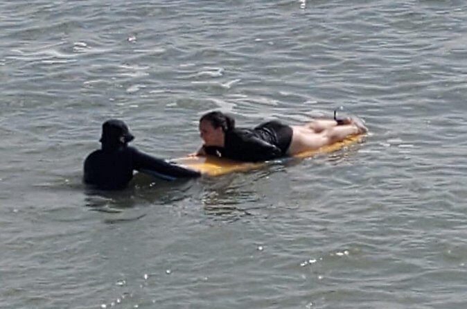 Surf Lessons in Sri lanka Semi - Private or Group Options - What to expect in the water: paddling, timing, and the pop-up you practiced
