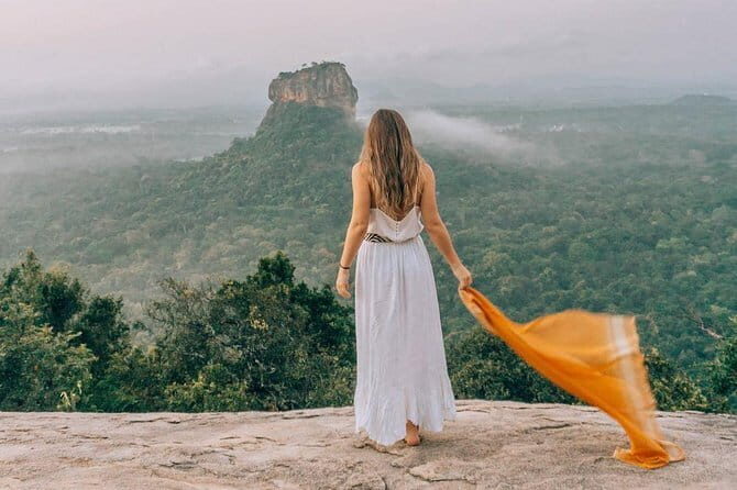 Tailor-made Multi-day Private Tour Packages in Sri Lanka - Pinnawala elephants plus Dambulla cave temple: wildlife and sacred art