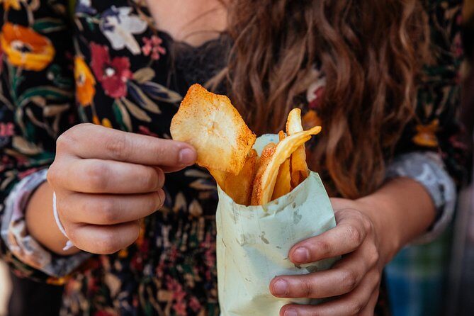The 10 Tastings of Colombo With Locals: Private Street Food Tour - Fort Railway Station start: coconut energy and an easy landmark