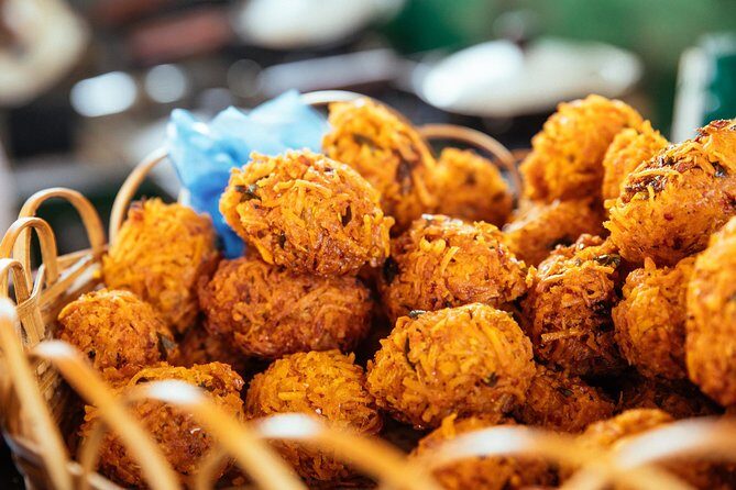 The 10 Tastings of Kandy With Locals: Private Street Food Tour - Key things to know before you go