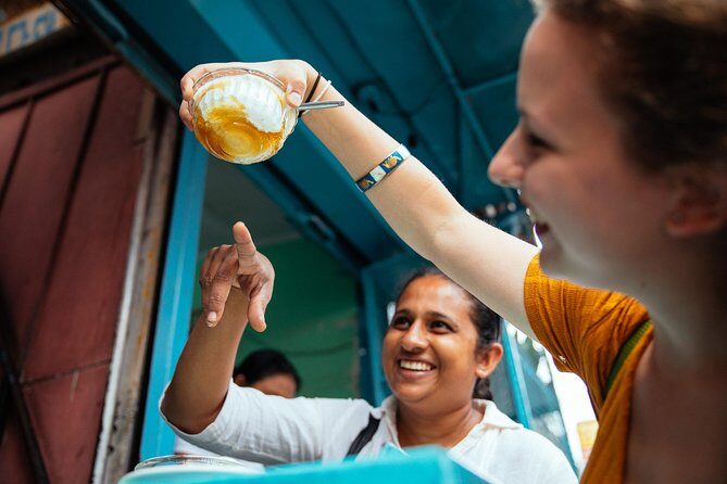 The 10 Tastings of Kandy With Locals: Private Street Food Tour - The tastings that make you want to keep walking