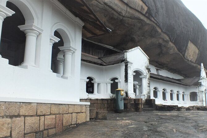 Throughout the Pearl Island in 14 Days - Polonnaruwa and Minneriya: Gal Vihara ruins and national-park afternoon
