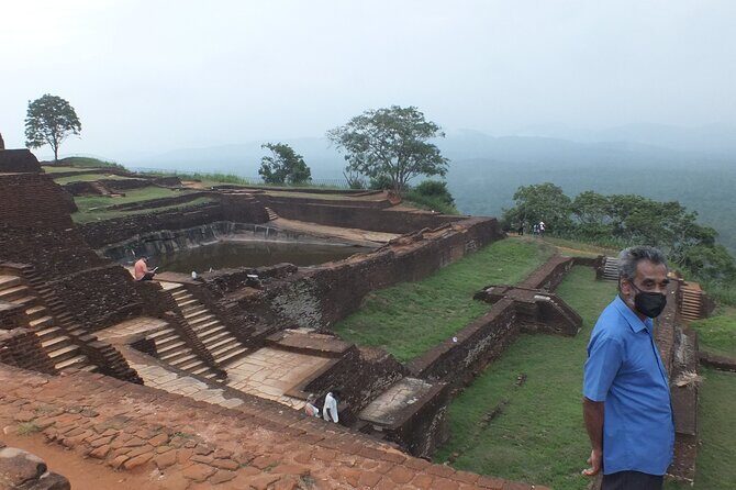 Throughout the Pearl Island in 14 Days - A full Ella day, then Little Adam’s Peaks and Yala jeep safari