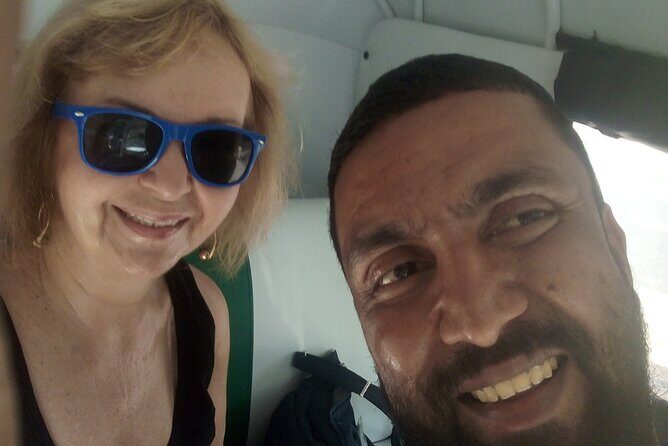 Tuk ride is very cheap in colombo (All inclusive)city tour - Shopping stops: gem mine, Ceylon tea, and Laksala crafts