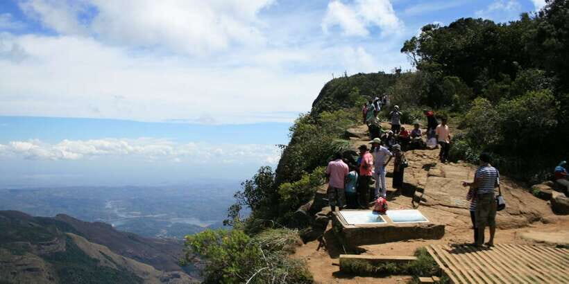 Visit Horton plains and Nuwara Eliya from Ella - Who should book this Ella-to-Nuwara Eliya day trip