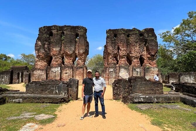 Visiting the Historical Polonnaruwa Ruins and Minneriya Safari - Minneriya or Kaudulla safari: planning for elephant sightings
