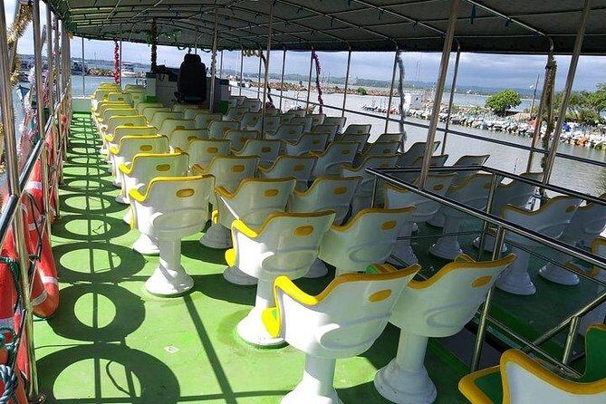 Whale & Dolphin Watching Day Tour including Handunugoda Teafactory - What You Get on the Water: Breakfast, Life Jackets, and Crew Talk