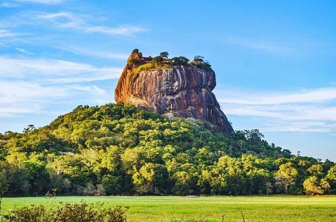 World Heritage Sigiriya and Dambulla Day Tour - Sigiriya Lion Rock: Climb for the Kingdom Story