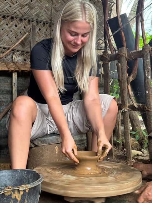 Yala Village Tour: Pottery Class, Lake and Temple Visits - Where this starts: Tissamaharama pickup and how the day is timed